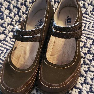 Jambu Mary Jane Pump